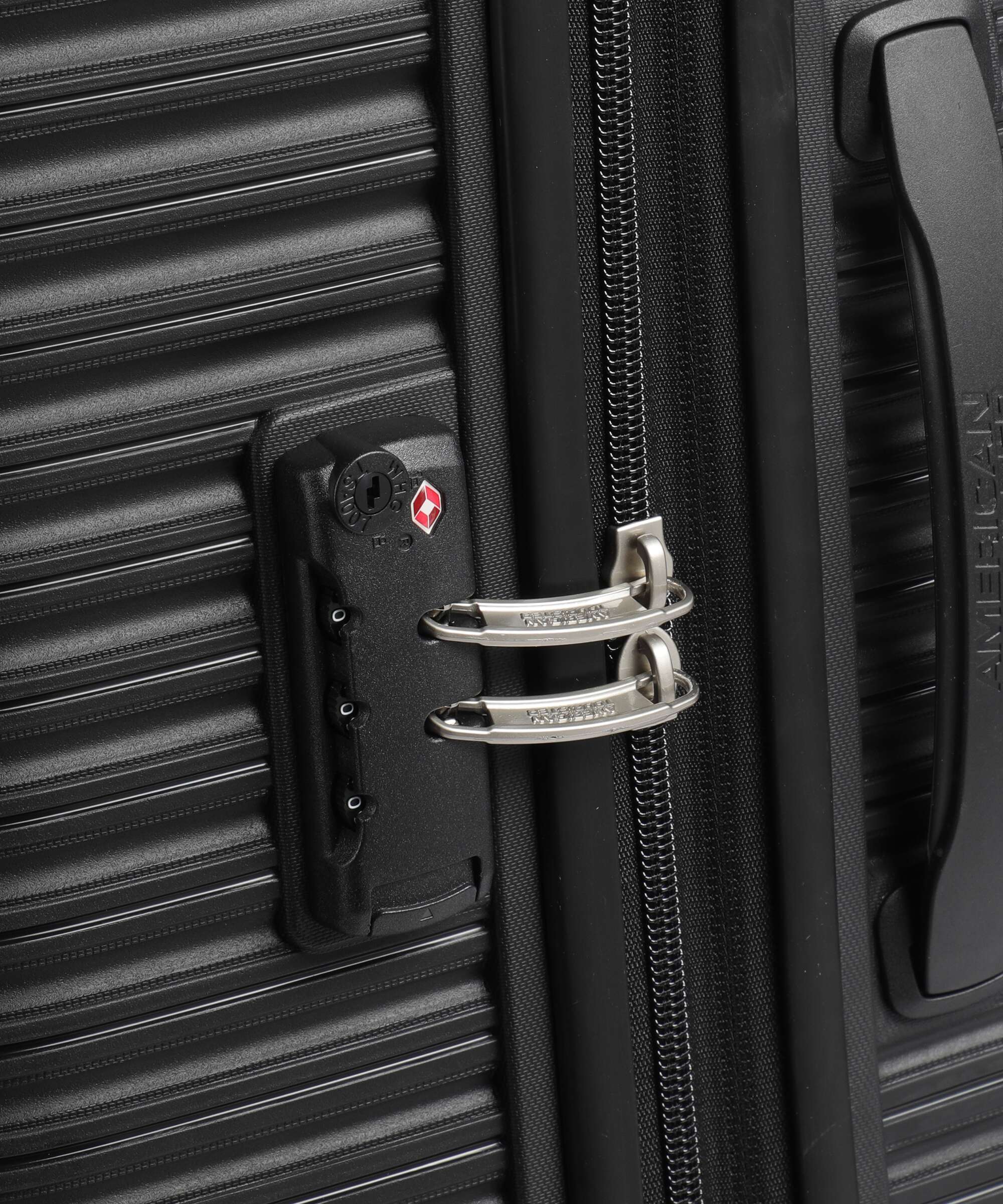American Tourister Liftoff Trolley (4 wielen) black - Image 3