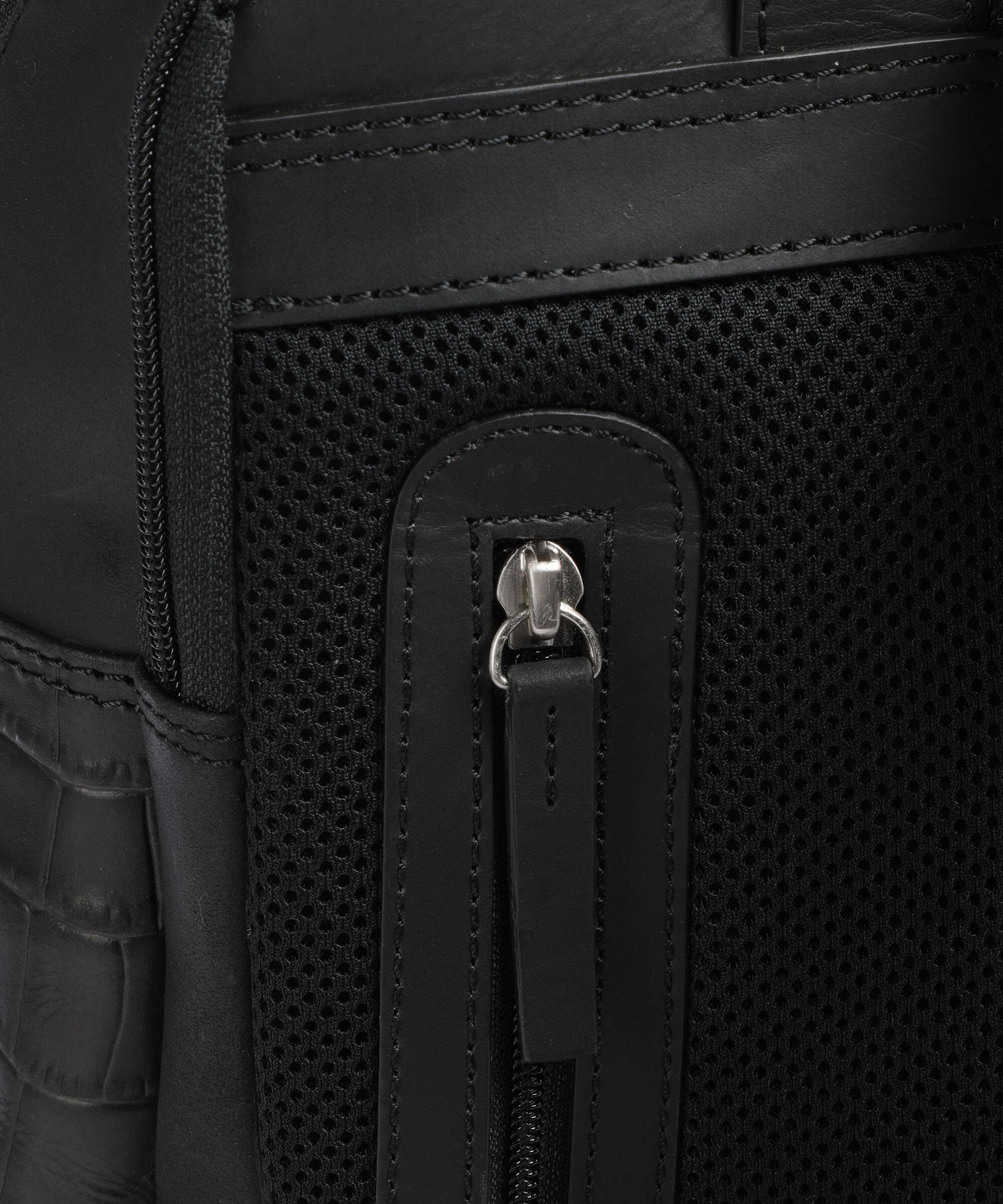 Burkely Cool Colbie Laptop rugzak bear black - Image 4