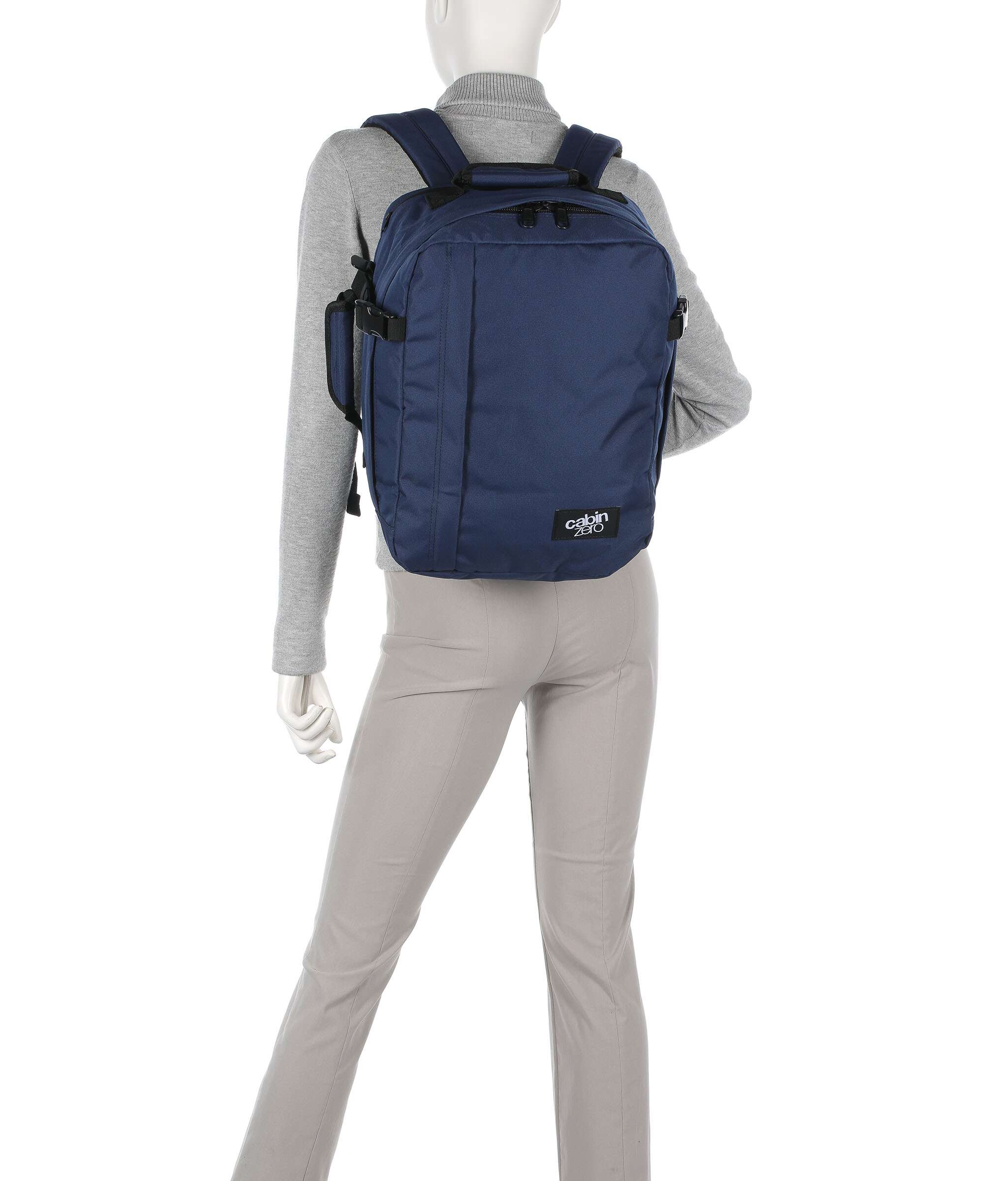 Cabin Zero Classic 28 Tech Rugzak absolute black - Image 3