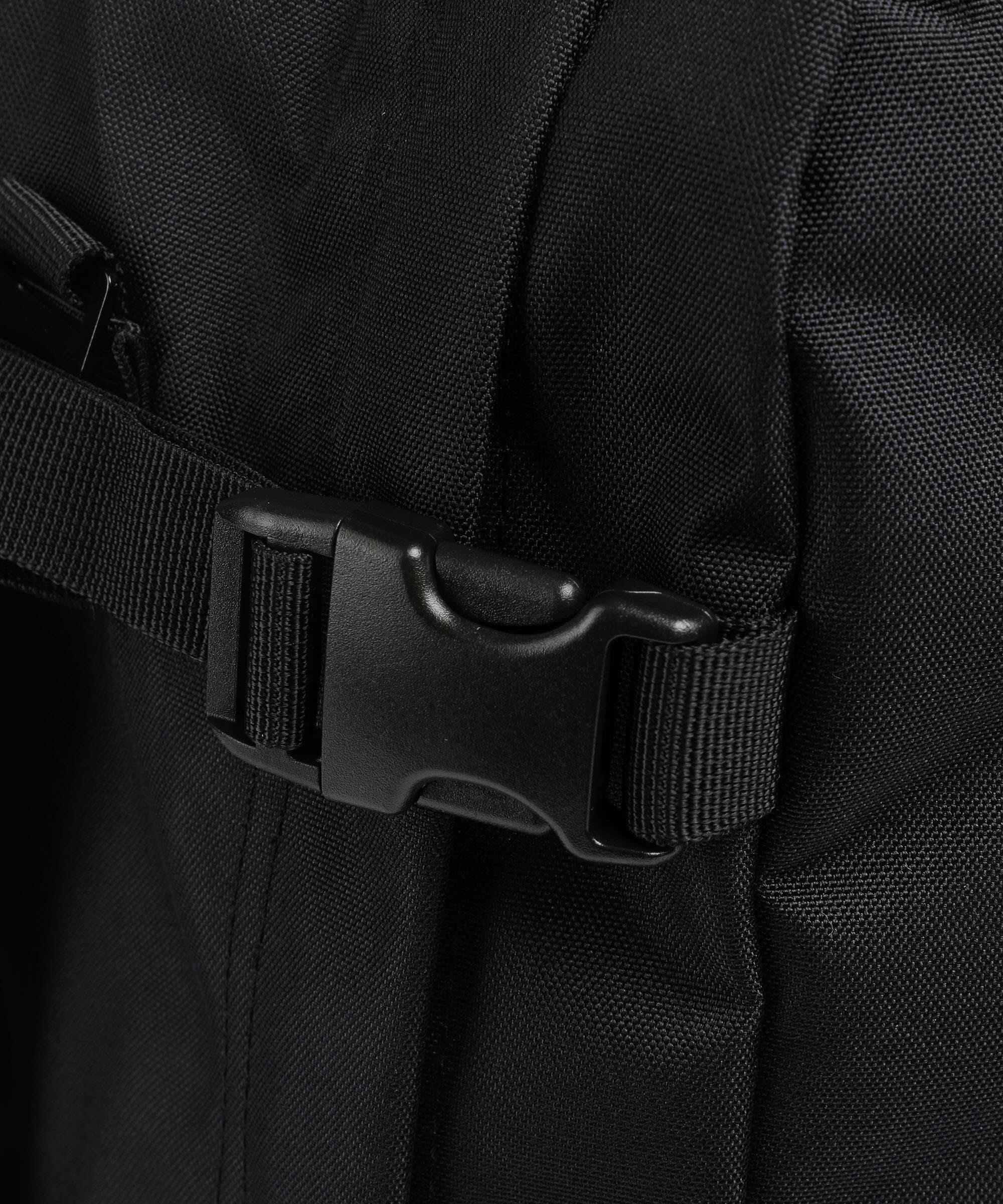 Cabin Zero Classic 28 Tech Rugzak absolute black - Image 6