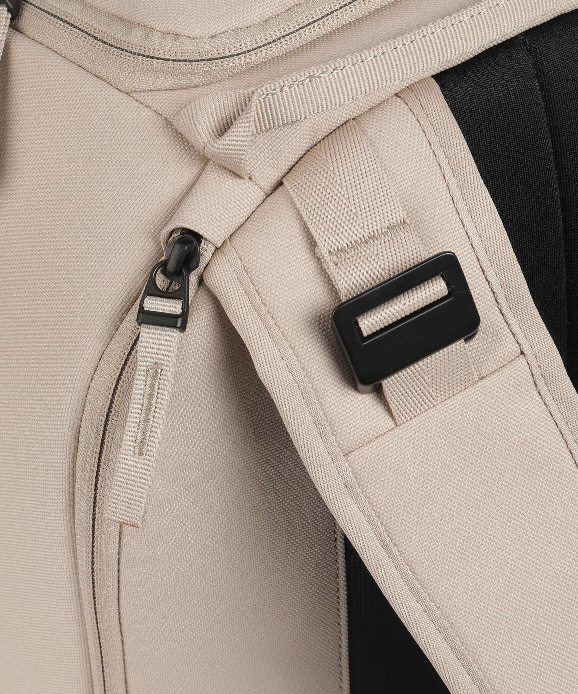 Db Ramverk 21 Rugzak fogbow beige - Image 5