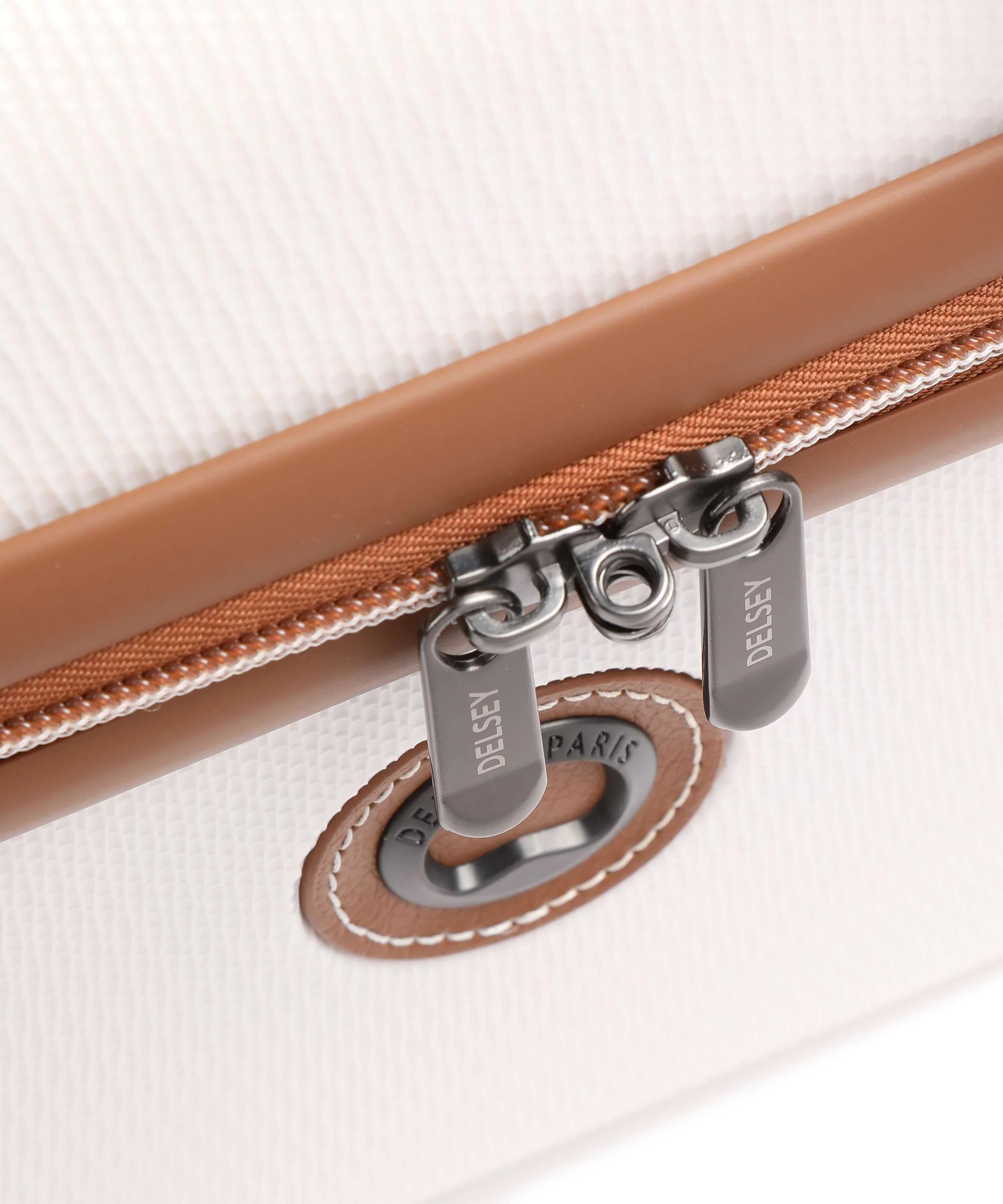 Delsey Paris Chatelet Air 2.0 Beautycase angora - Image 4