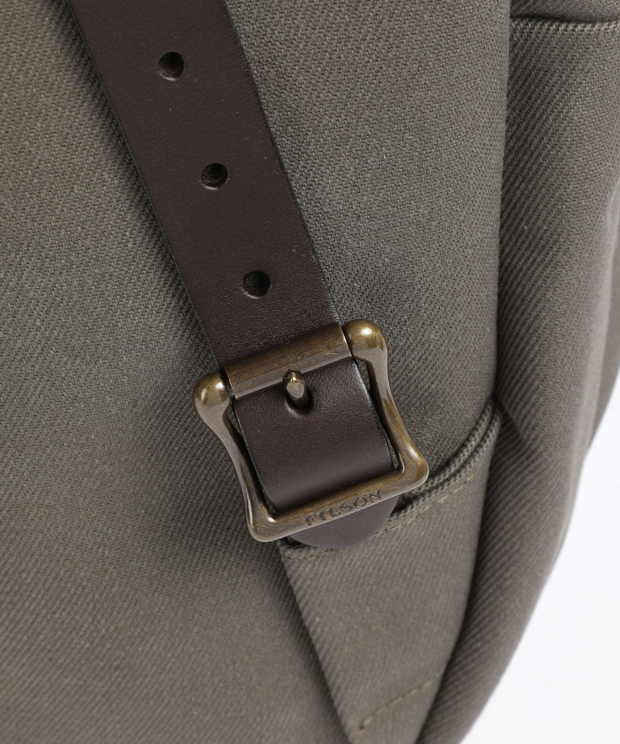 Filson Rugged Twill Large Rugzak otter green - Image 4