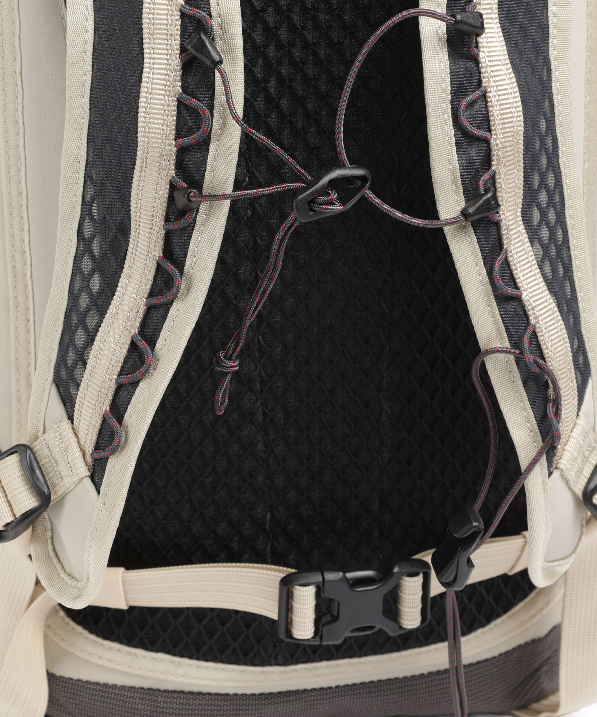 Klättermusen Fjörm 18 Trekking rugzak silver creme - Image 5