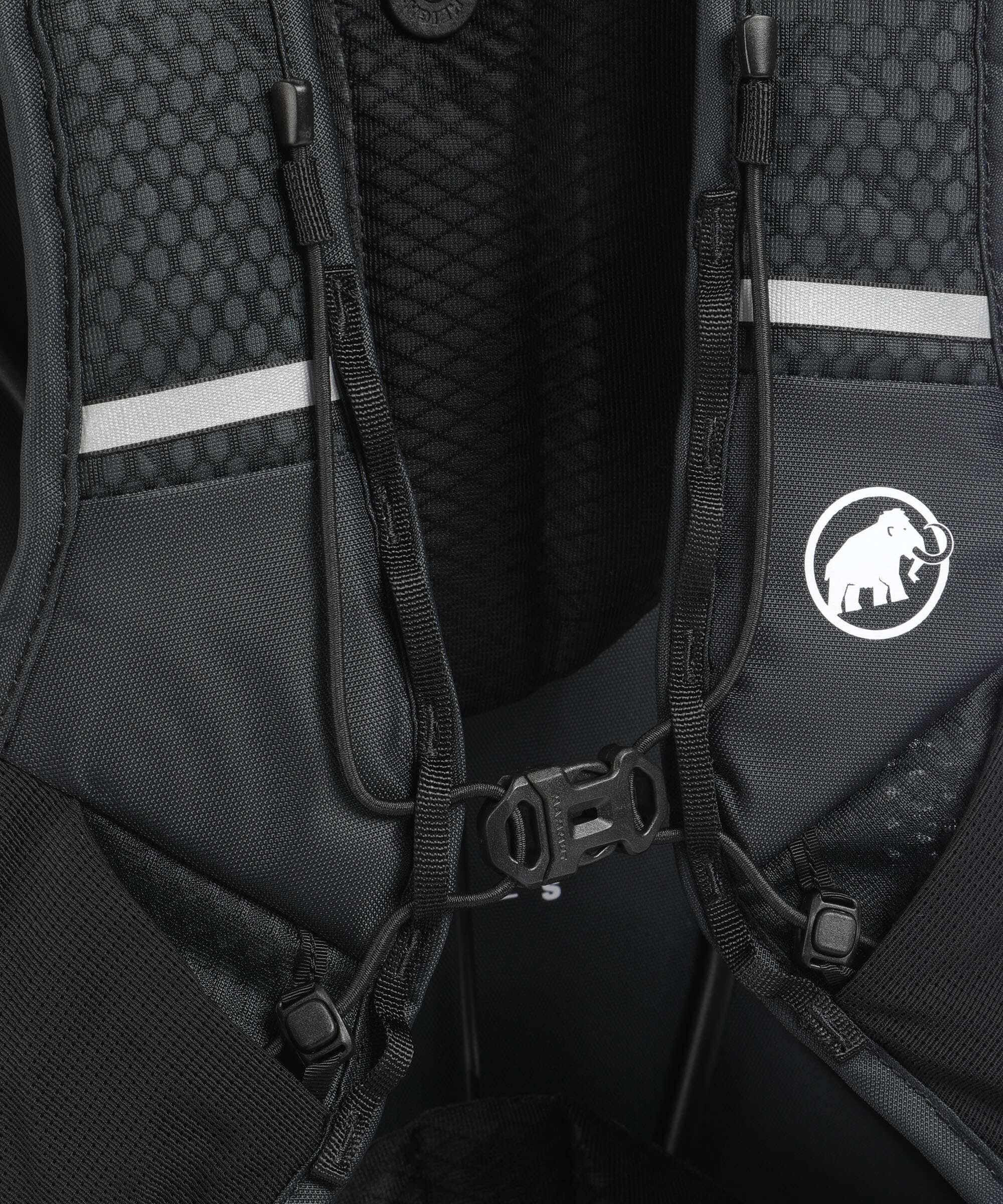Mammut Ducan Spine 28-35 Wandelrugzak black - Image 3