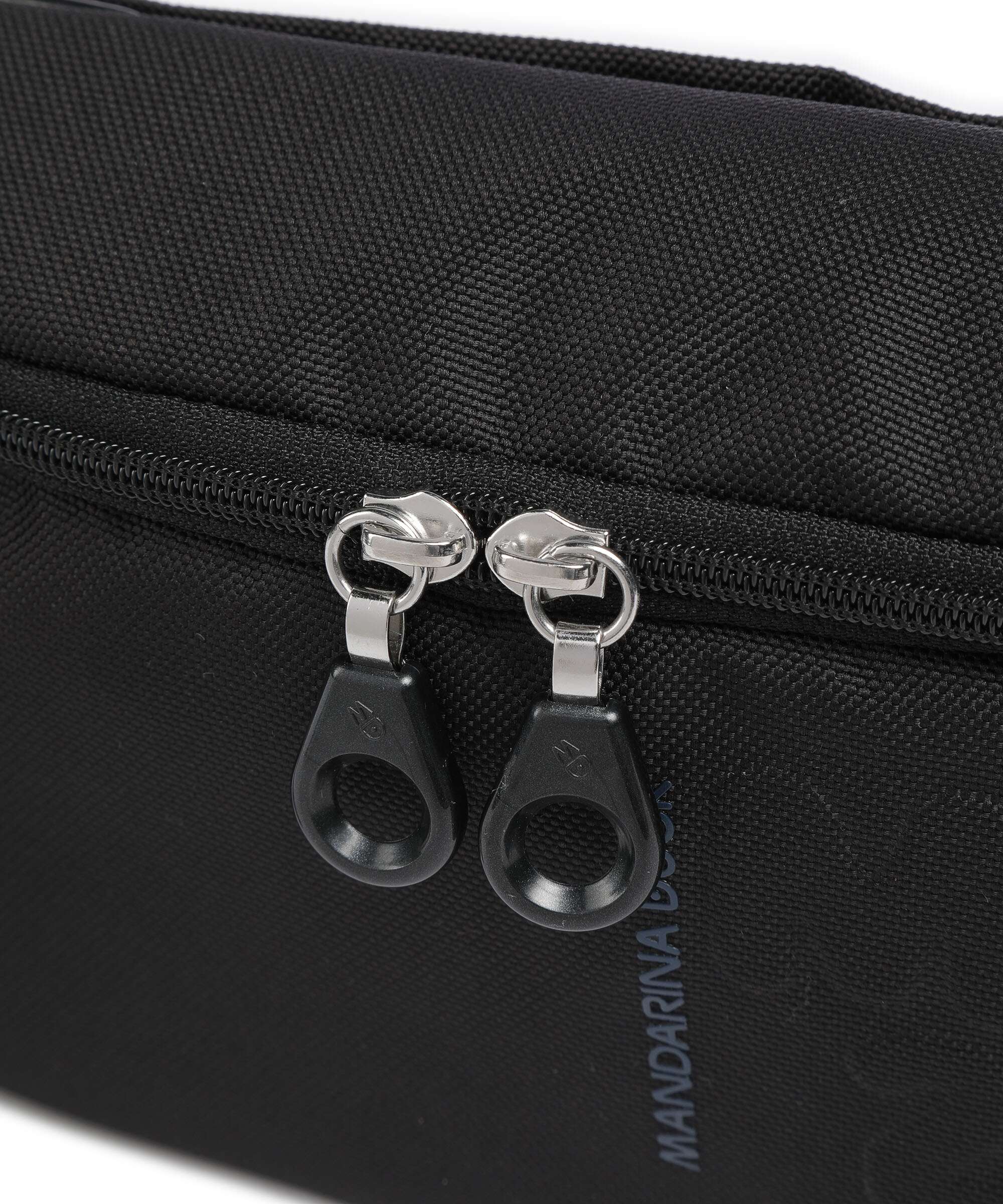 Mandarina Duck MD20 Heuptas black - Image 5