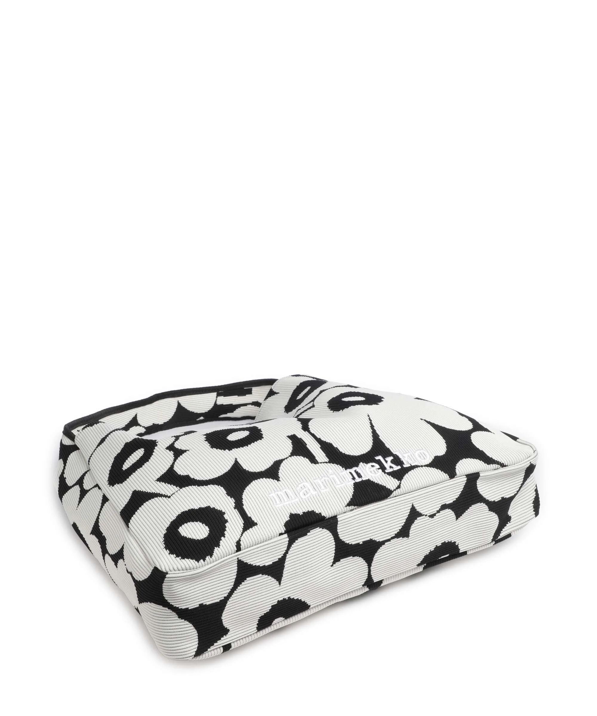 Marimekko Knitted Unikko Hobo tas black/offwhite - Image 4