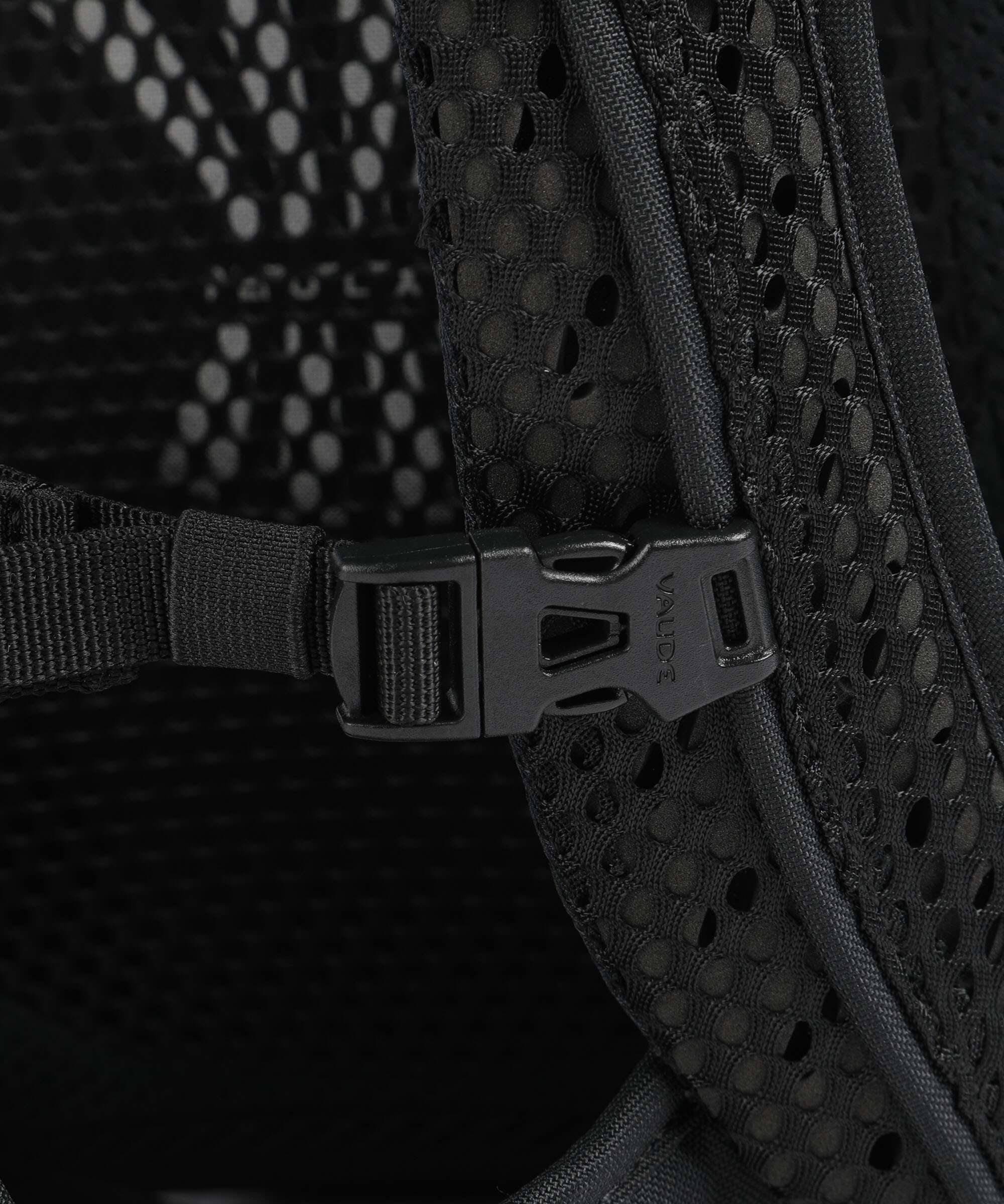 Vaude Agile Air 26 Wandelrugzak black - Image 3