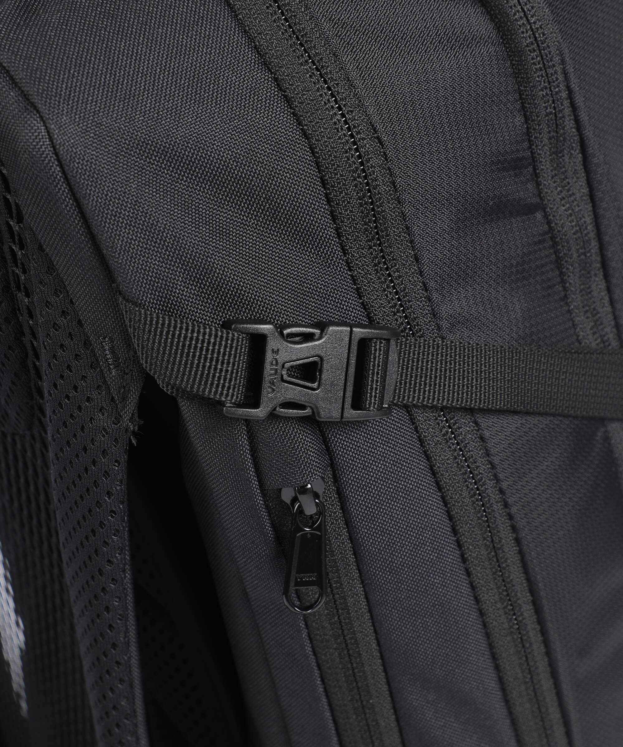 Vaude Wizard 28+4 Wandelrugzak black - Image 4