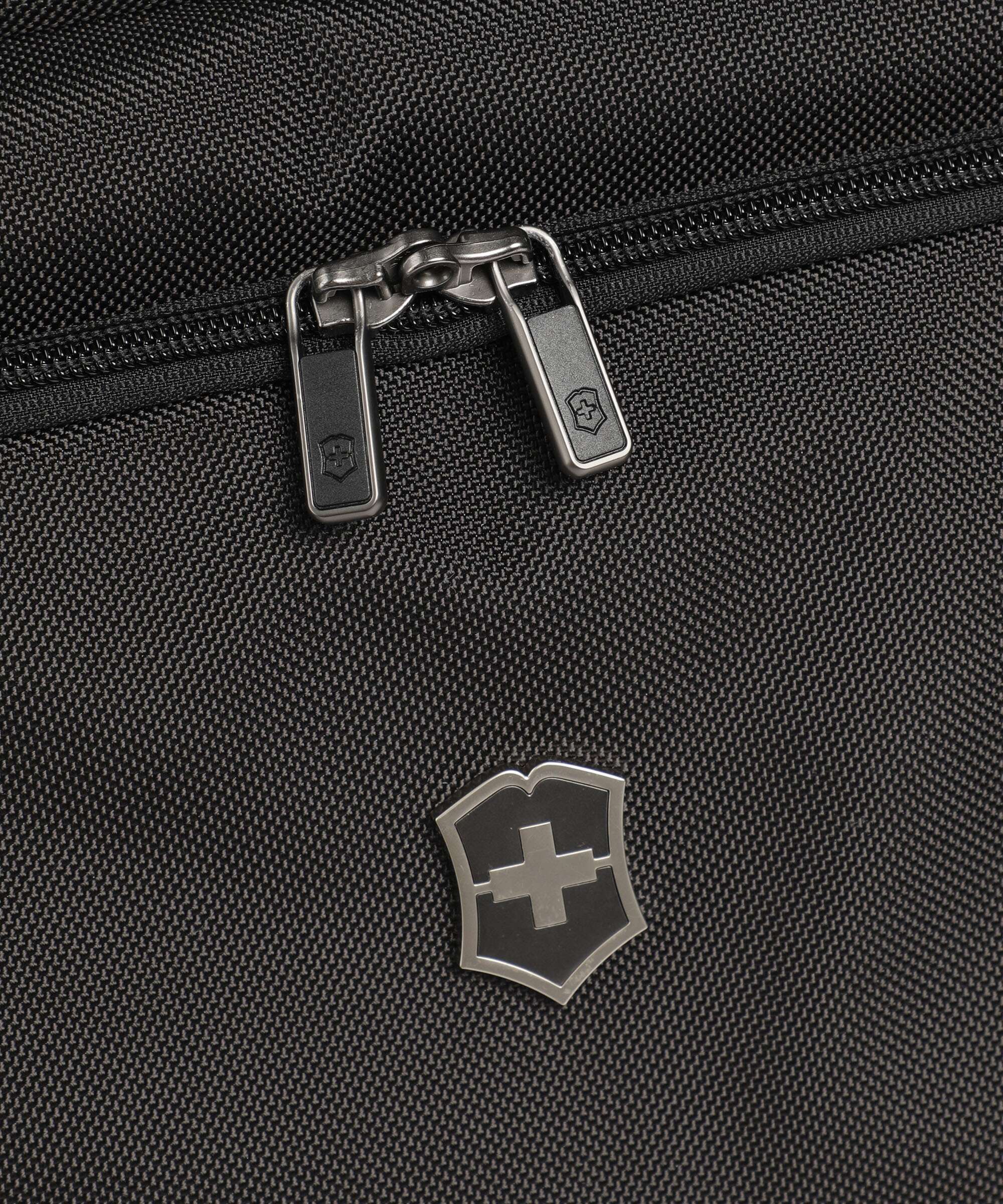Victorinox Werks Traveler 7.0 Kledingtas black - Image 3